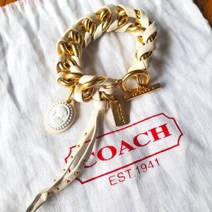 ❌SOLD❌ Rare Coach leather & gold chain bracelet
